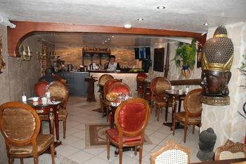 Camelia Prestige - Place De La Nation Parigi