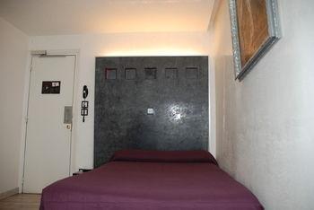 Hotel Camelia Prestige - Place De La Nation